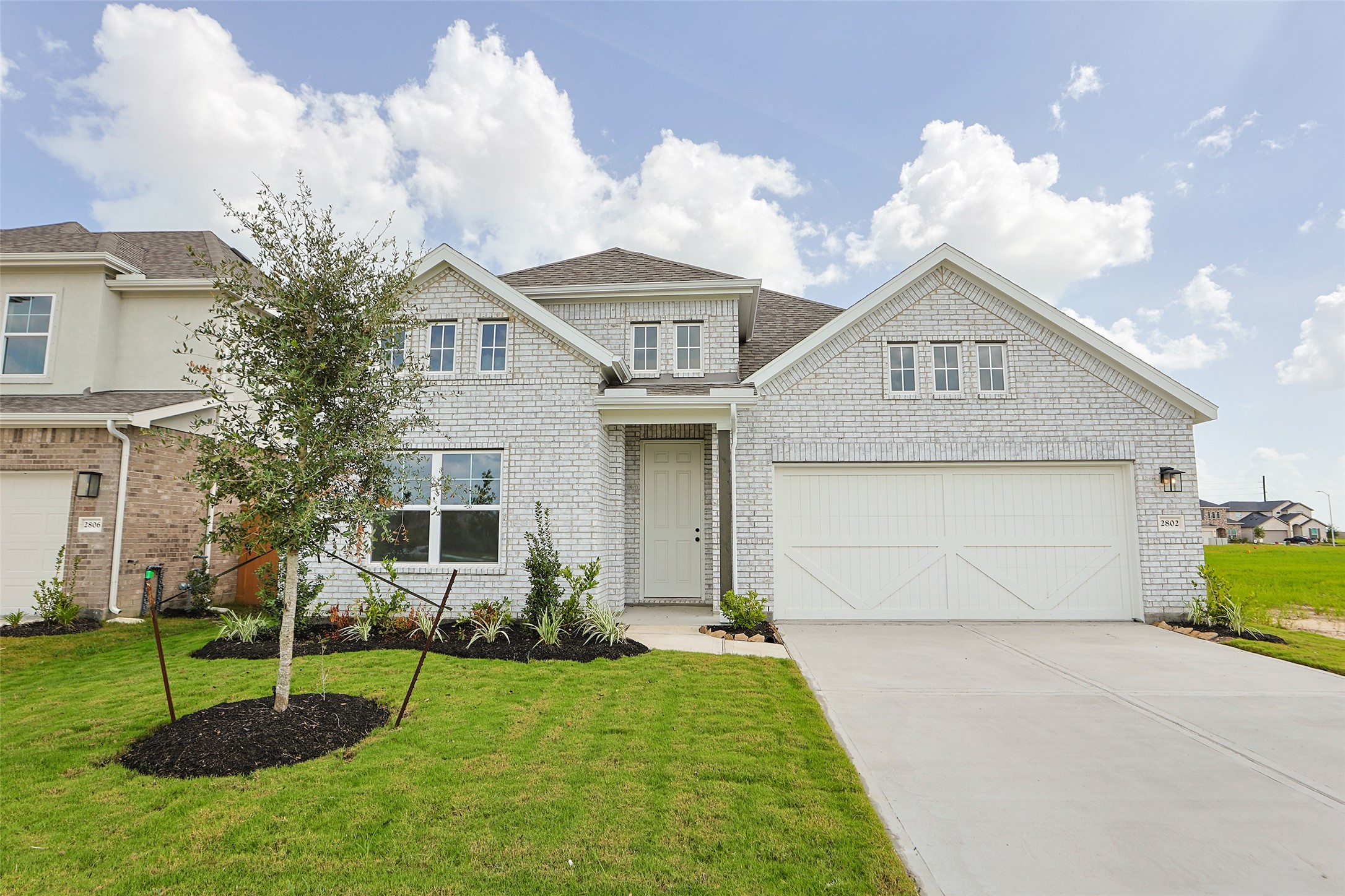 2802 Caspian Creek Lane Property Photo 1