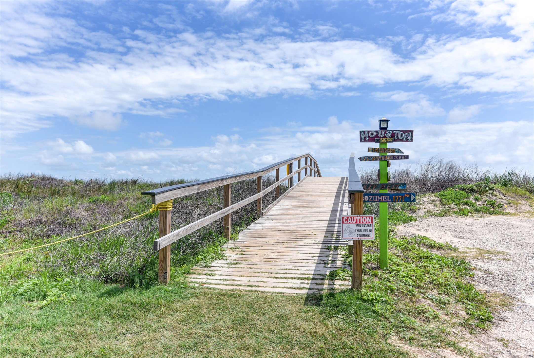 222 Sand Dune Court Property Photo 41