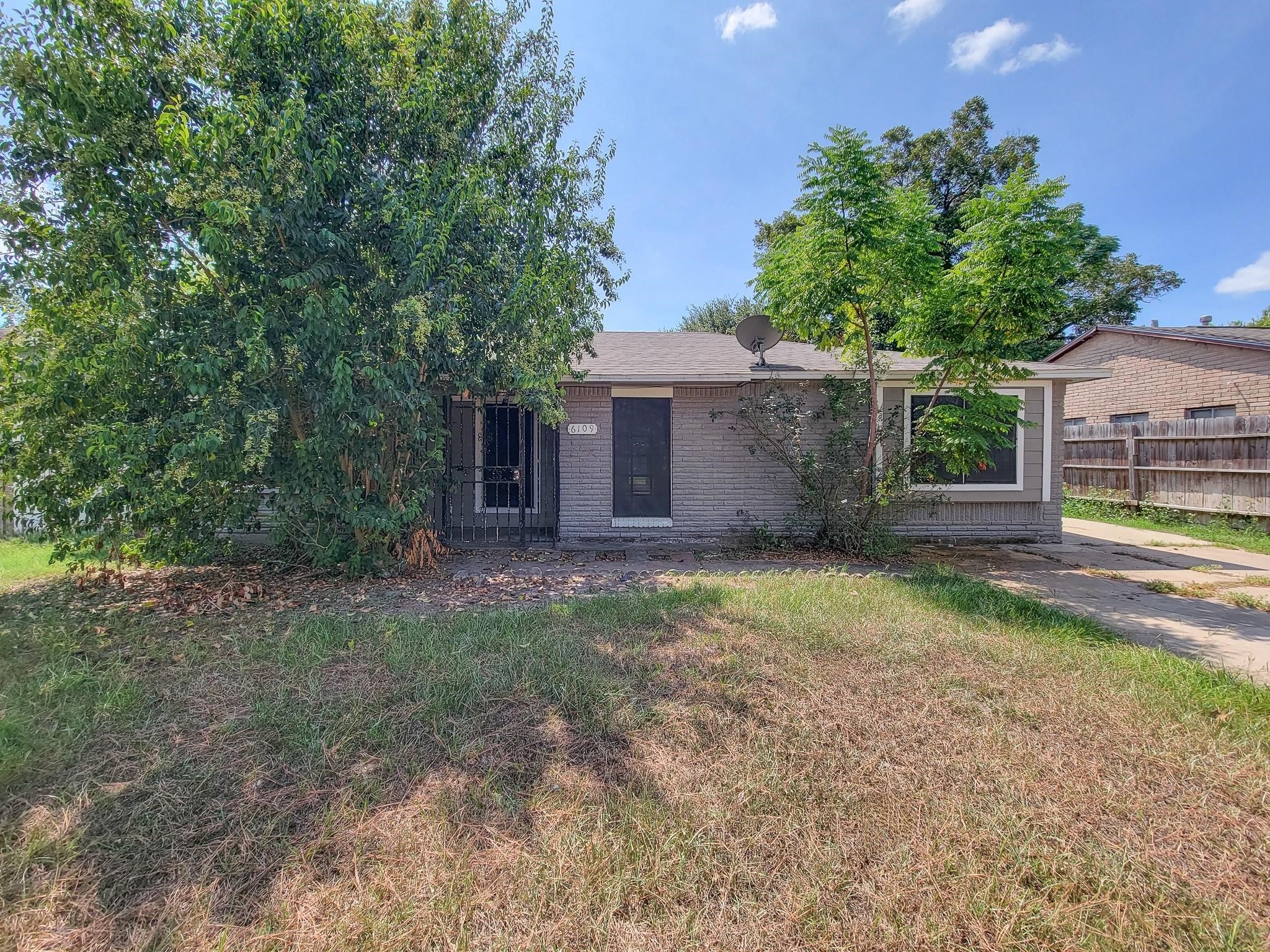 6109 Arthington Street Property Photo 1