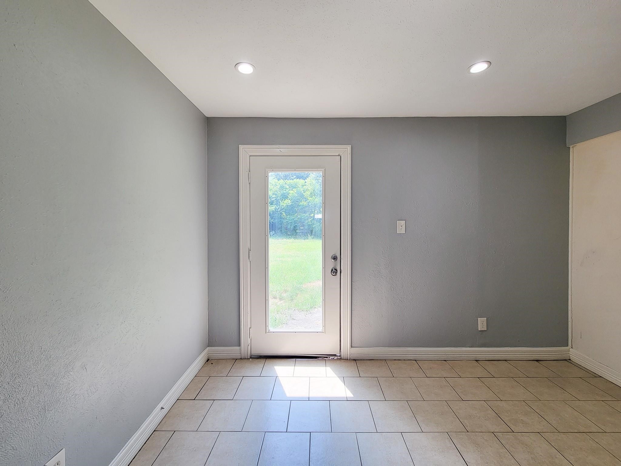 6109 Arthington Street Property Photo 15