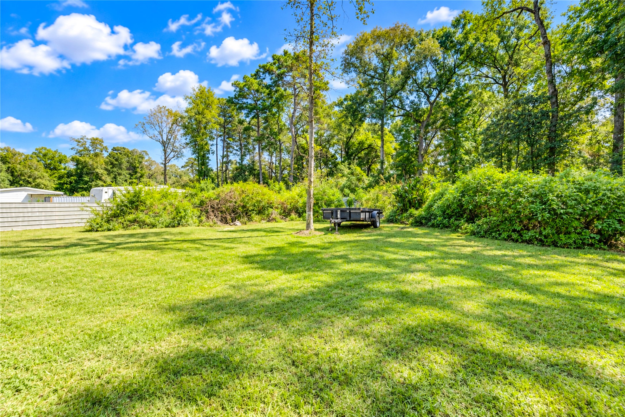 225 County Road 3294 Property Photo 43
