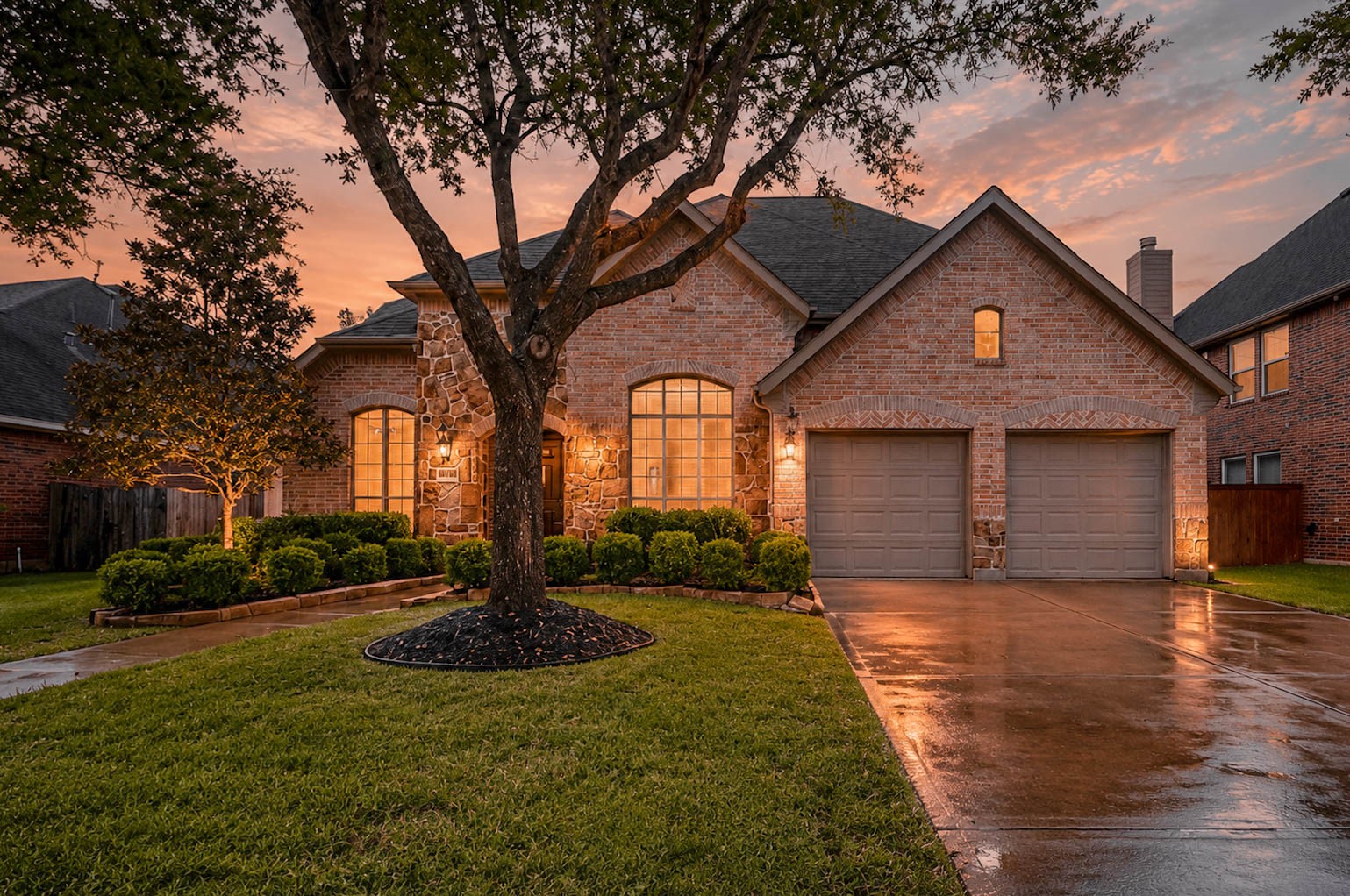 3814 Bluffstone Court Property Photo 2
