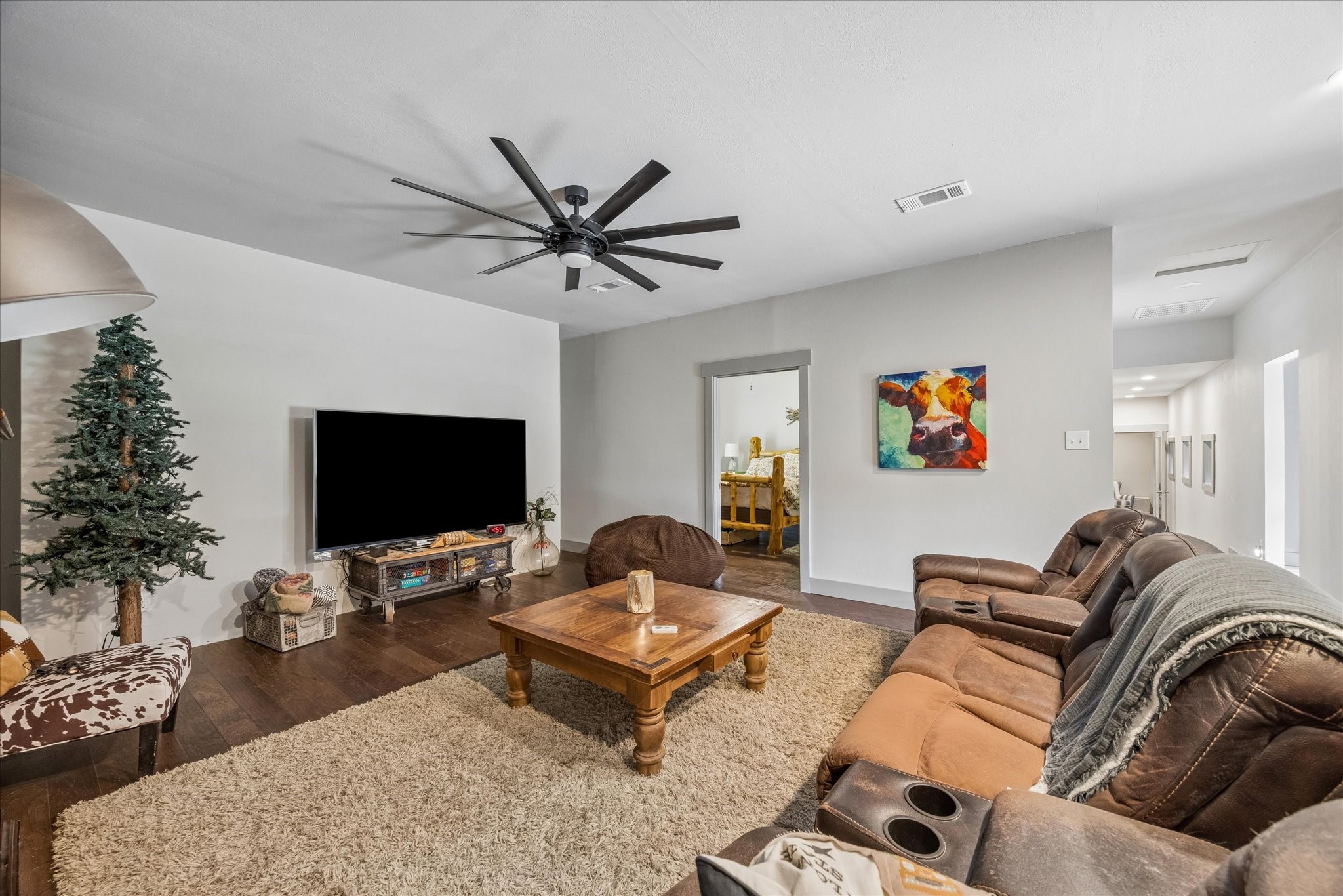 511 Chimney Cove Drive Property Photo 12