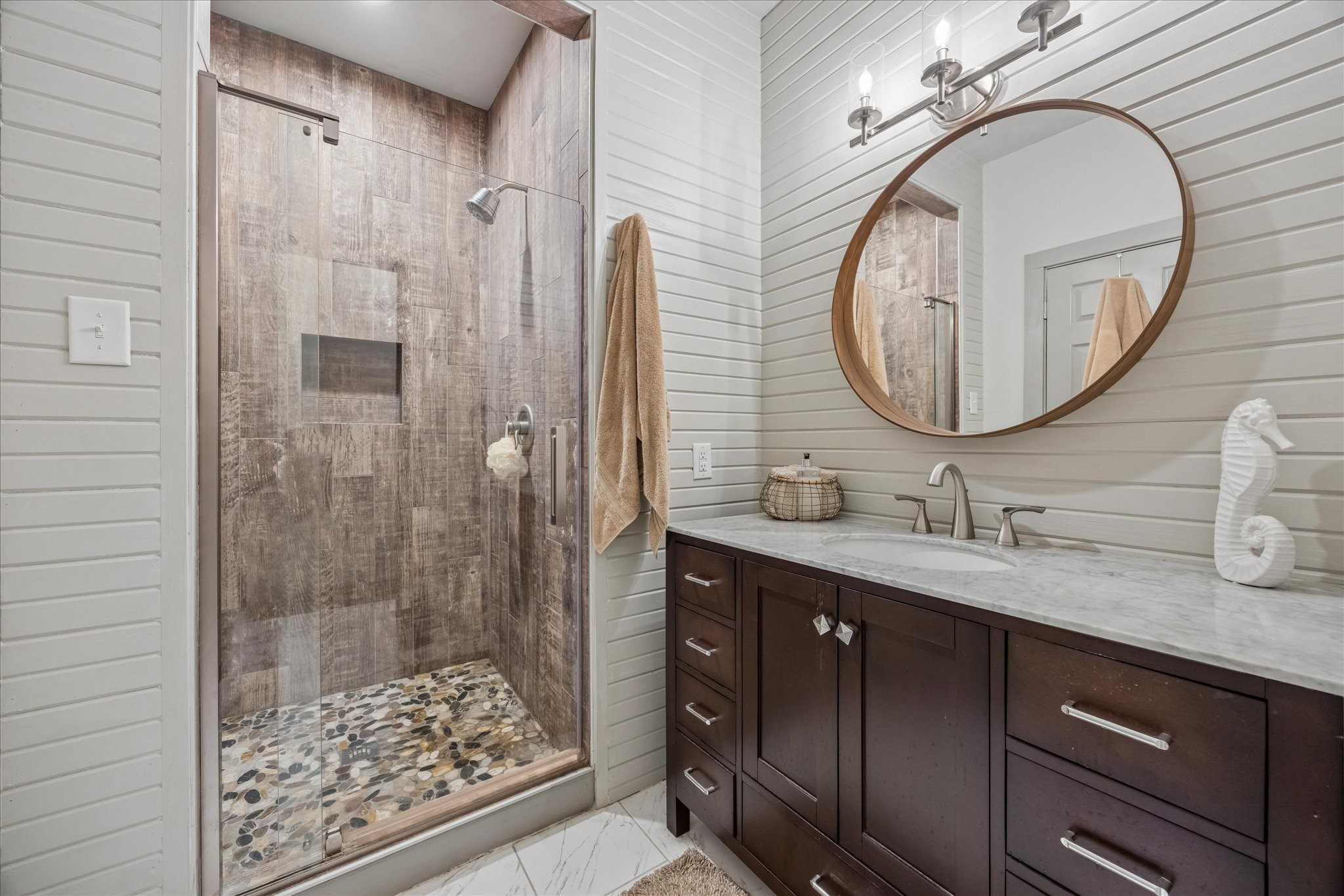 511 Chimney Cove Drive Property Photo 18