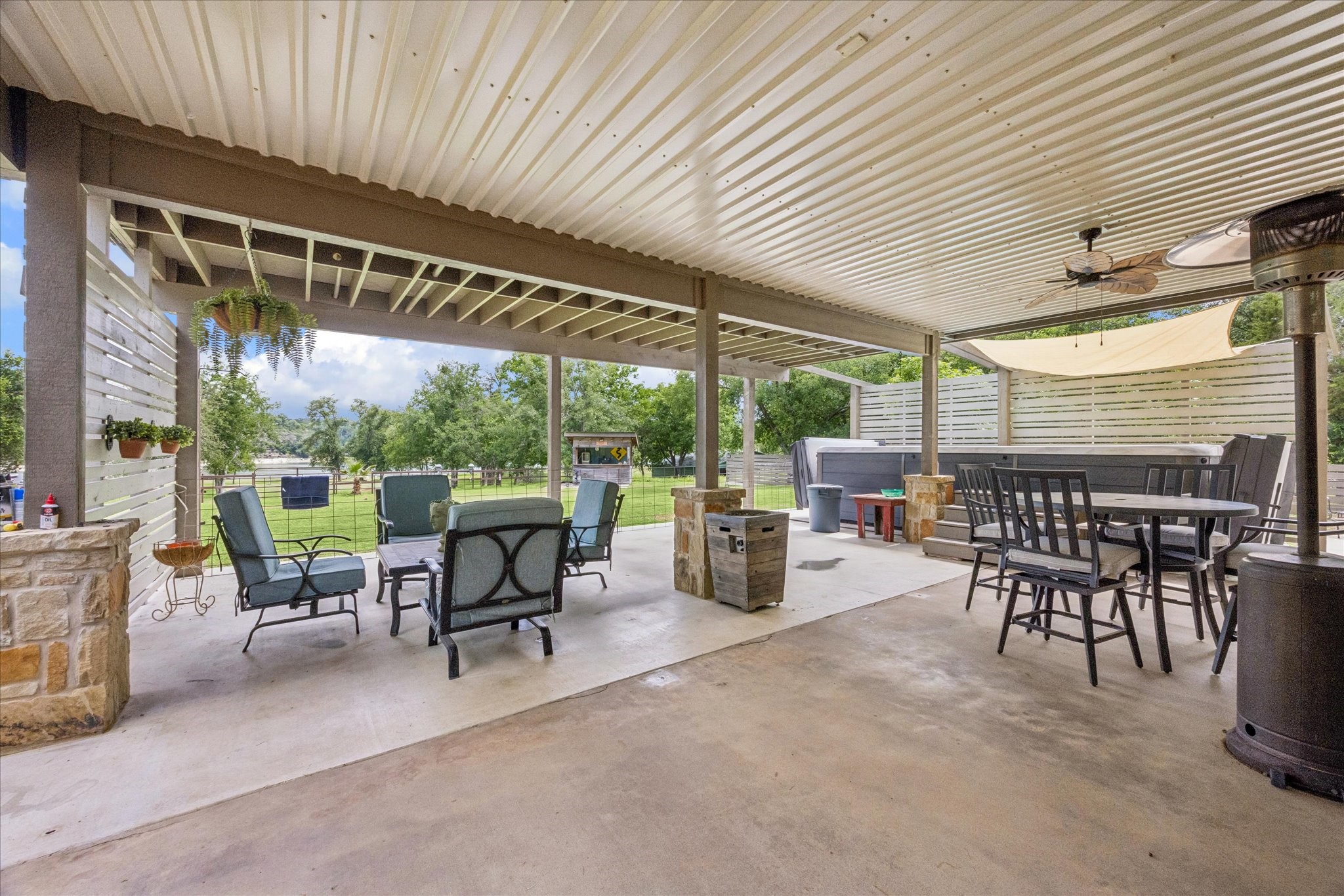 511 Chimney Cove Drive Property Photo 21
