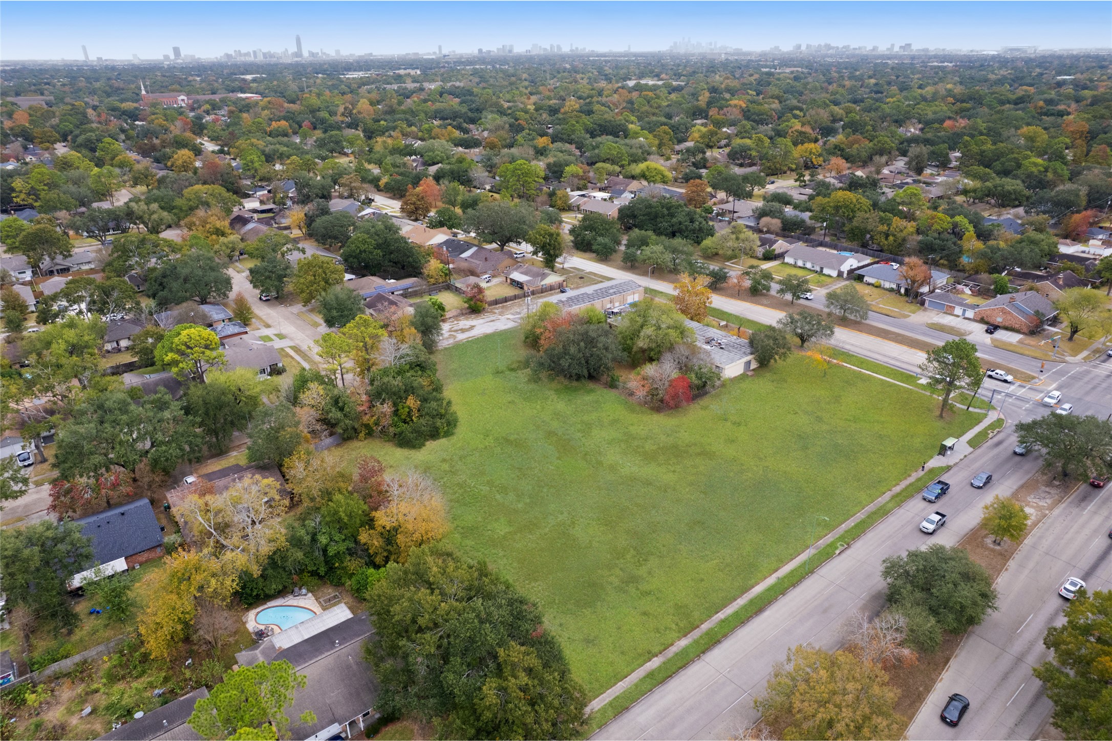 11122 Hillcroft Street Property Photo 5
