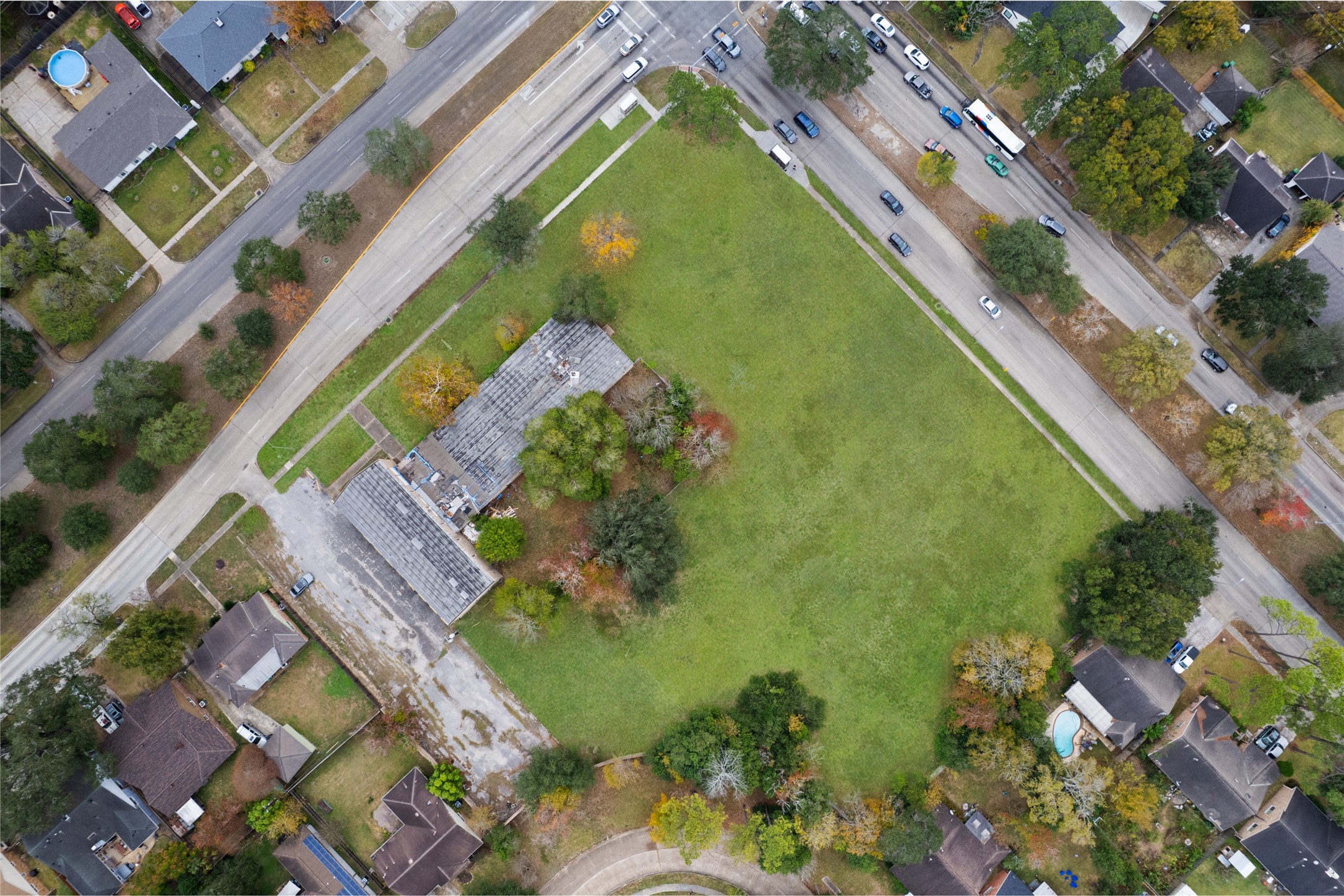 11122 Hillcroft Street Property Photo 8