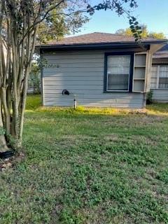 5862 Southurst Street, Houston Tx 77033 Property Photo 3