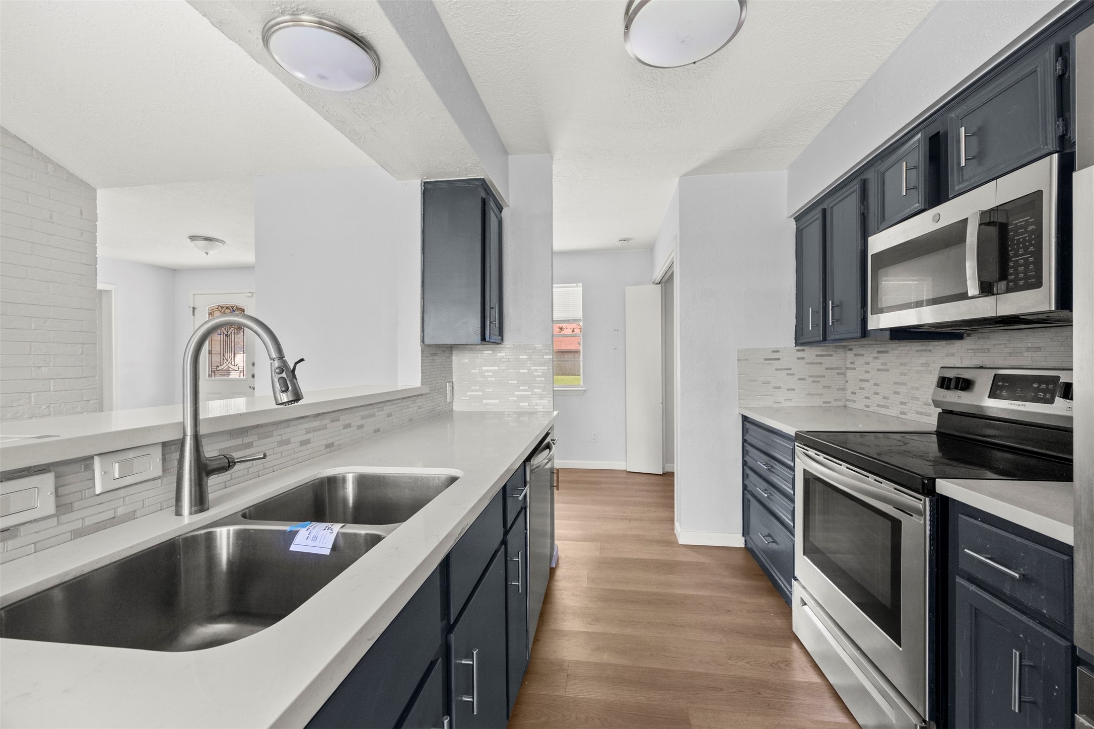 706 S Hyannis Port Street Property Photo 10