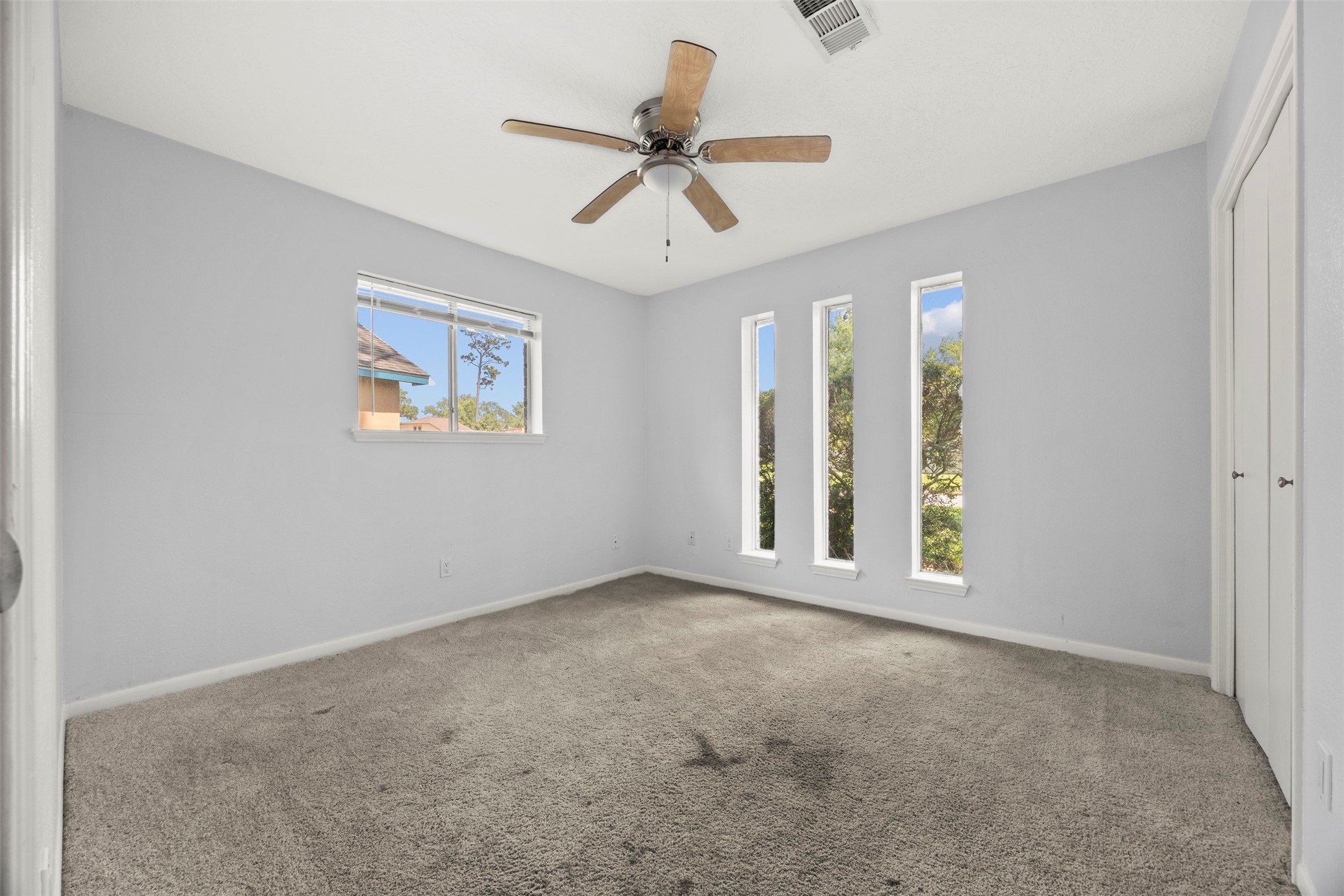706 S Hyannis Port Street Property Photo 15