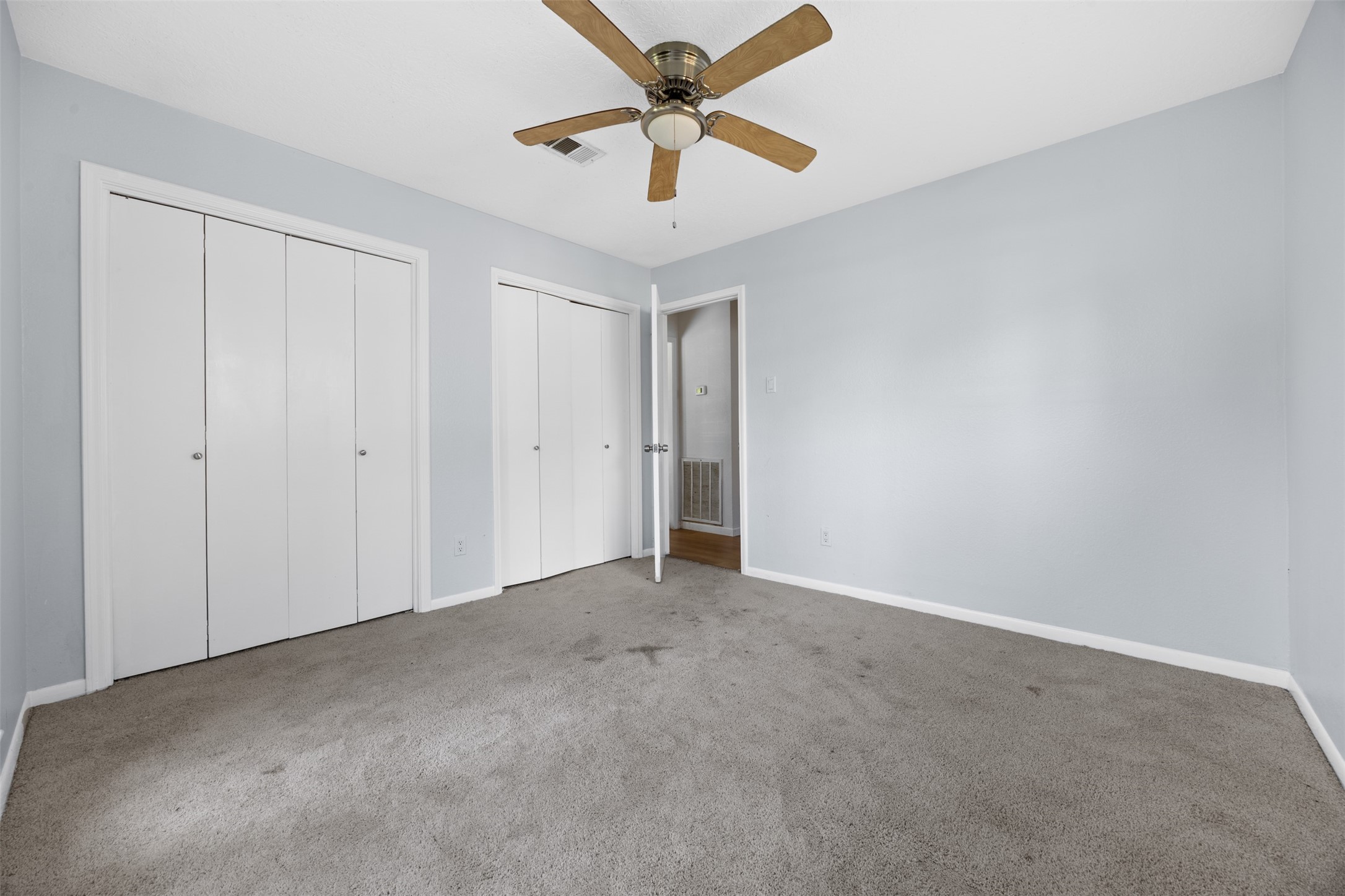 706 S Hyannis Port Street Property Photo 16