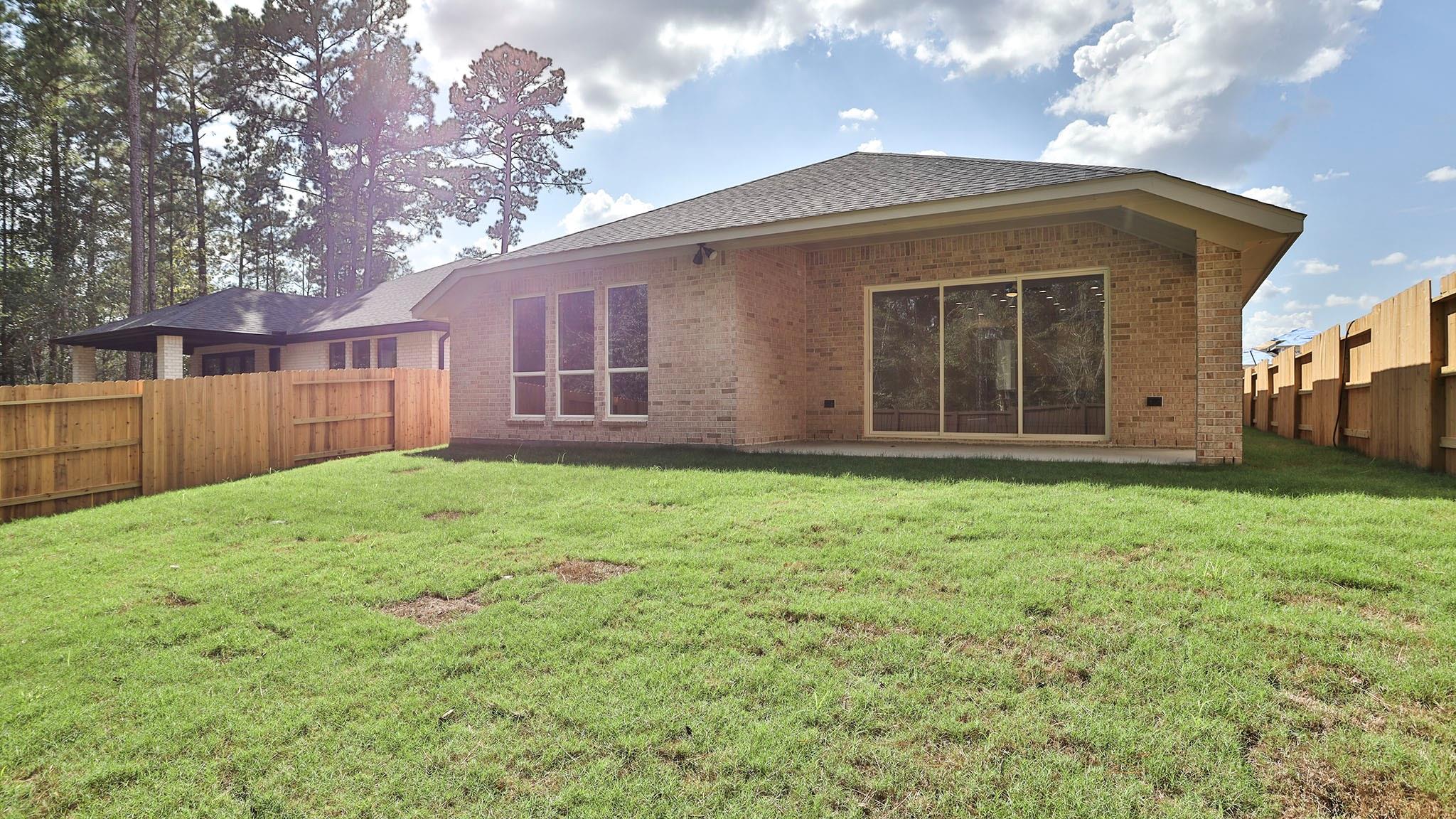 29898 Amber Brook Drive, Magnolia Tx 77354 Property Photo 18