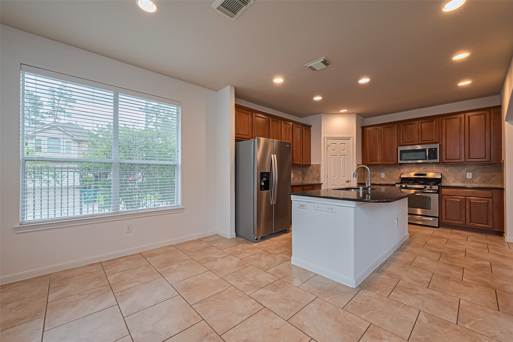 15 Gull Rock Place Property Photo 18