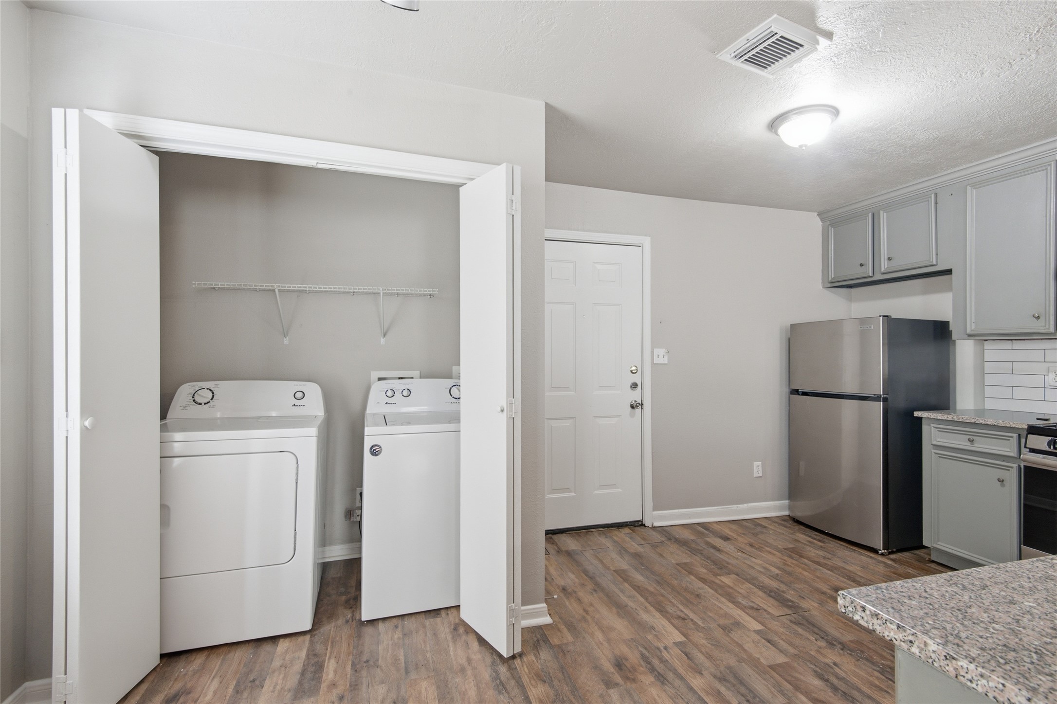 4226 Coke Street Property Photo 10