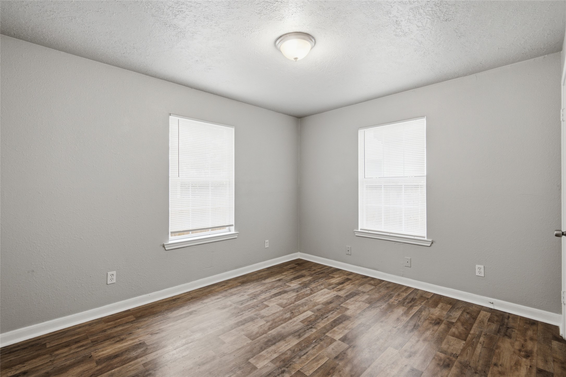 4226 Coke Street Property Photo 11
