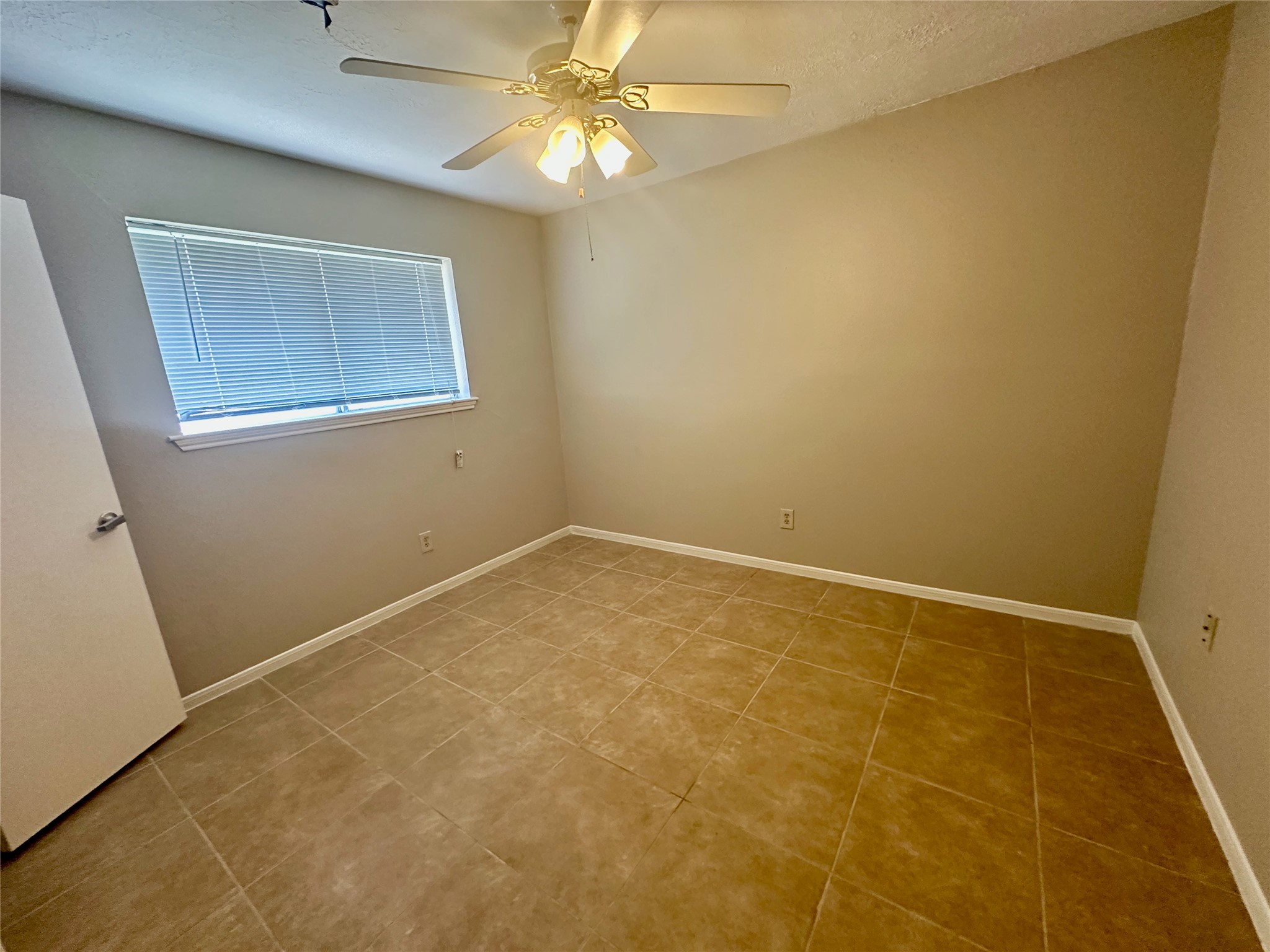 2711 Colony Property Photo 15