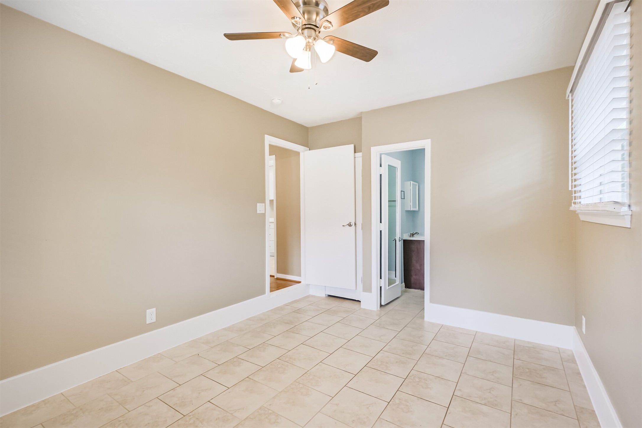 4613 Braeburn Drive Property Photo 15