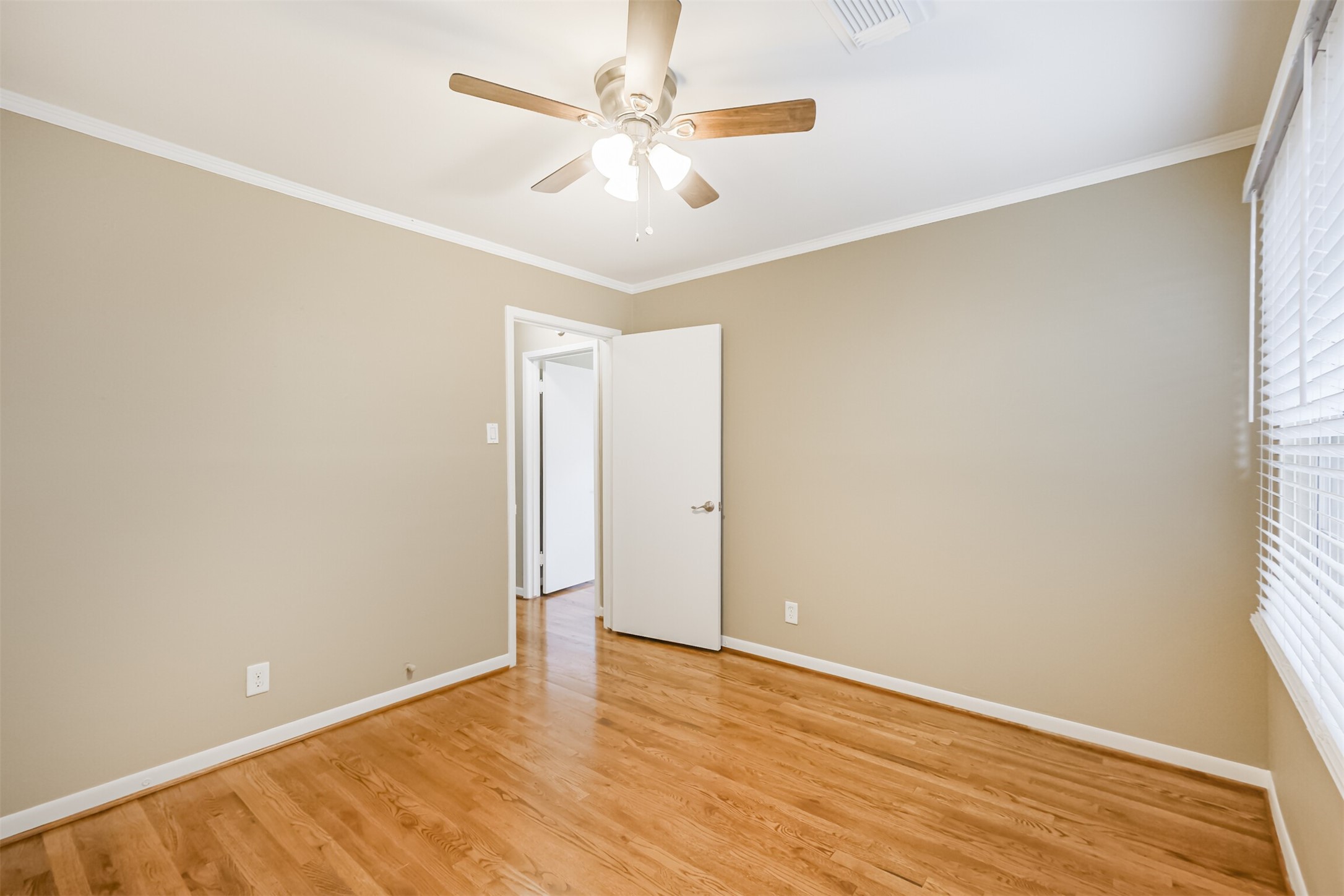 4613 Braeburn Drive Property Photo 22