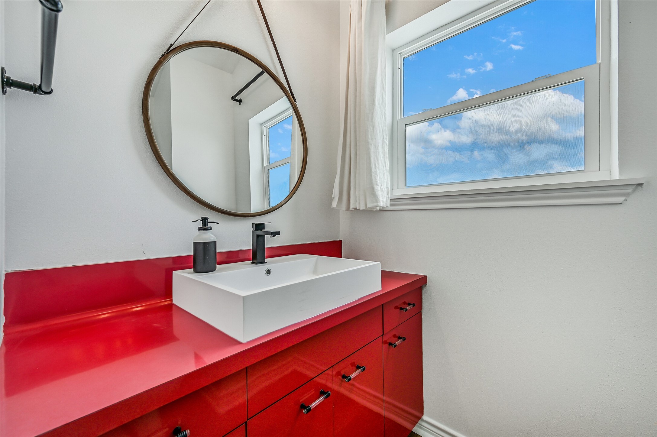 1614 Castaway Street Property Photo 41