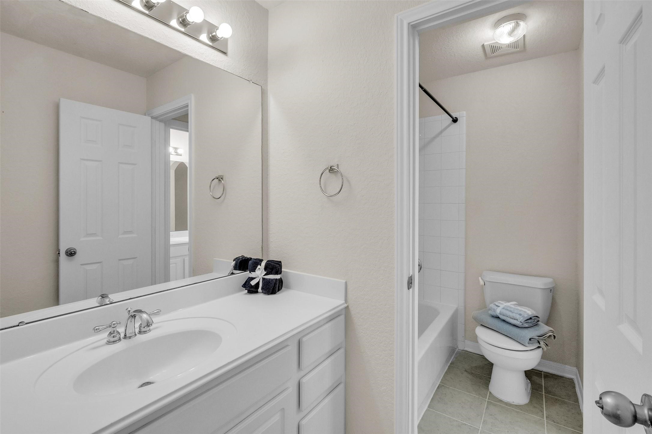 5303 Riverstone Crossing Drive Property Photo 31