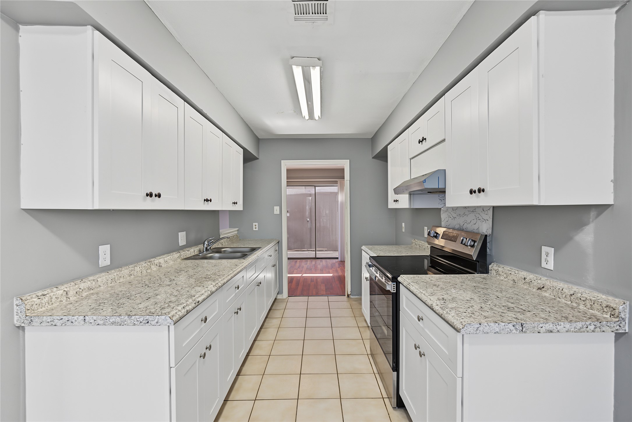 8315 Augustine Drive A Property Photo 6