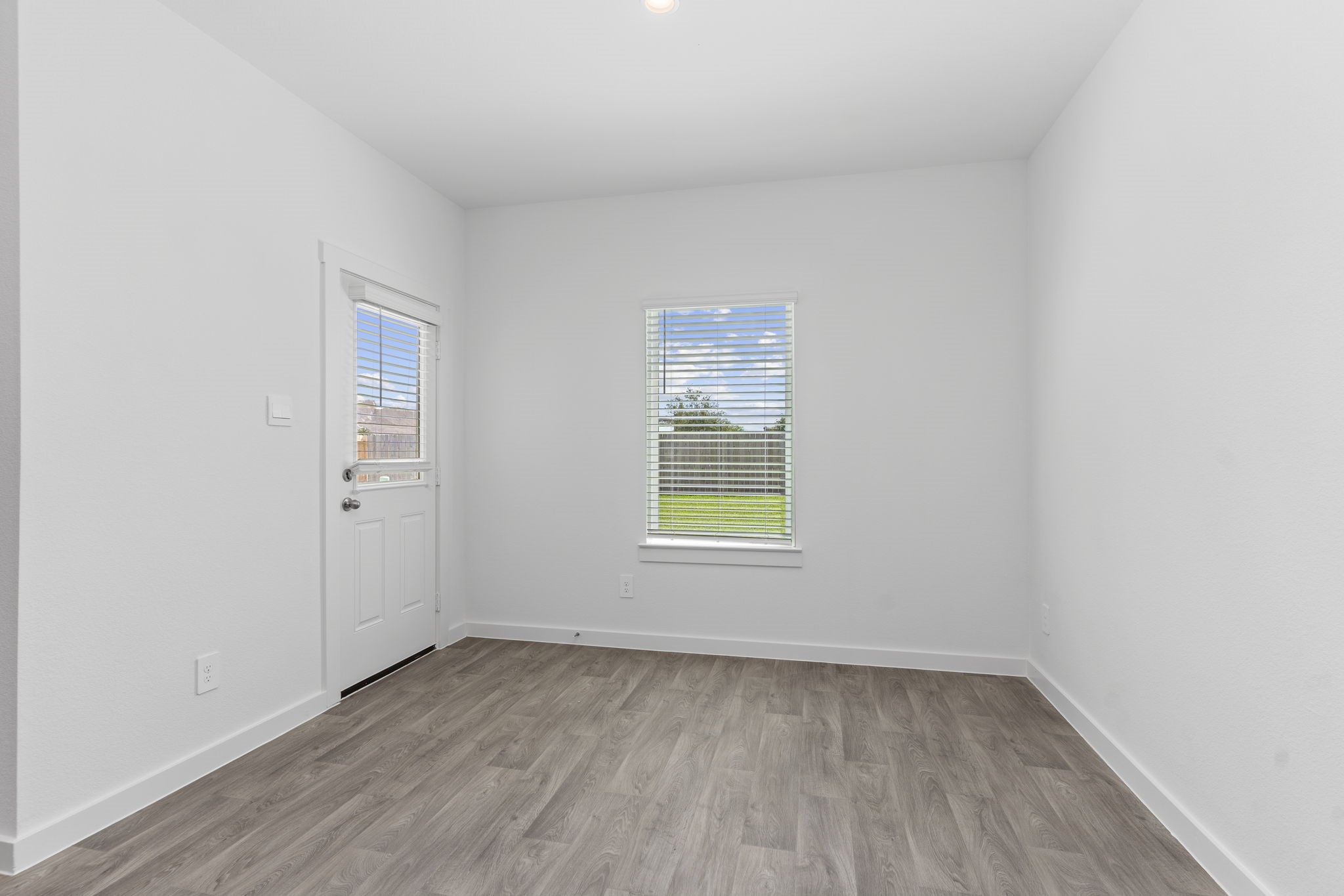 6311 Ambrose Peak Lane Property Photo 13