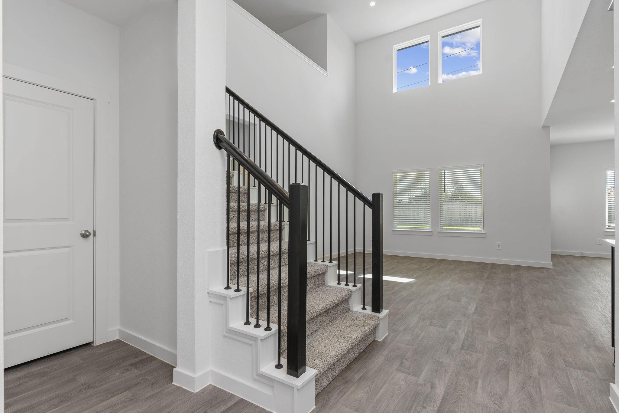 6311 Ambrose Peak Lane Property Photo 16