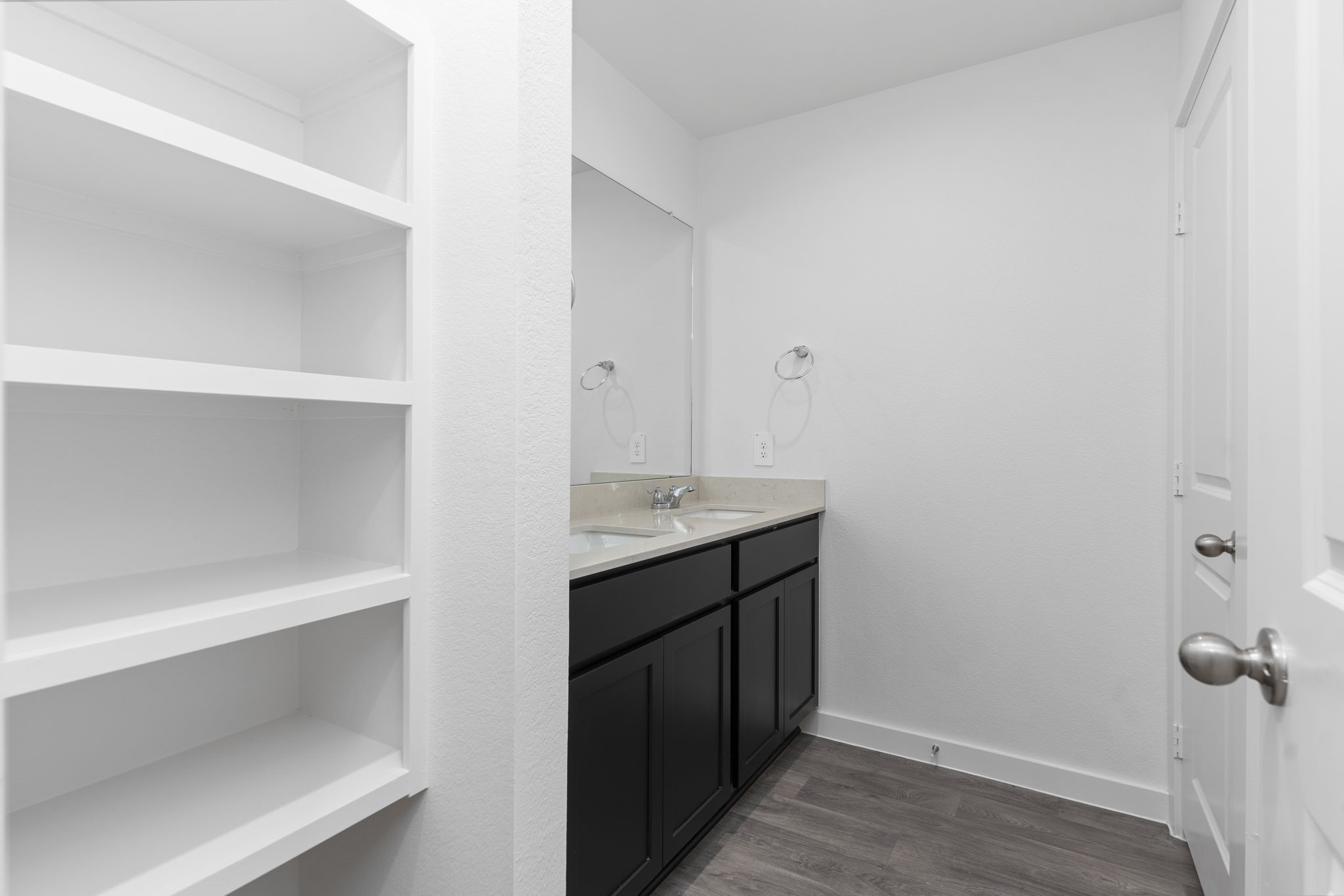 6311 Ambrose Peak Lane Property Photo 18
