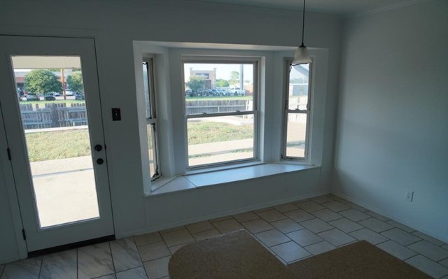 401 James Loop Property Photo 15