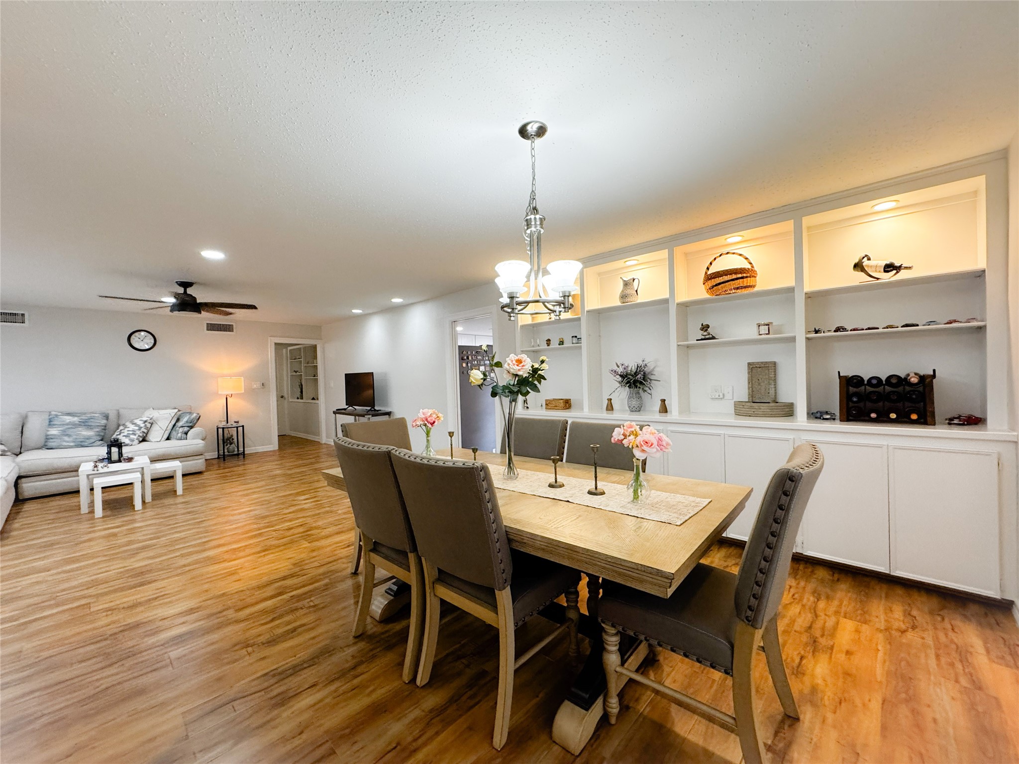 637 S Ripple Creek Drive 637 Property Photo 6