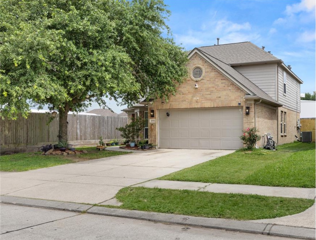 4919 Conifer Ridge Way Property Photo 3