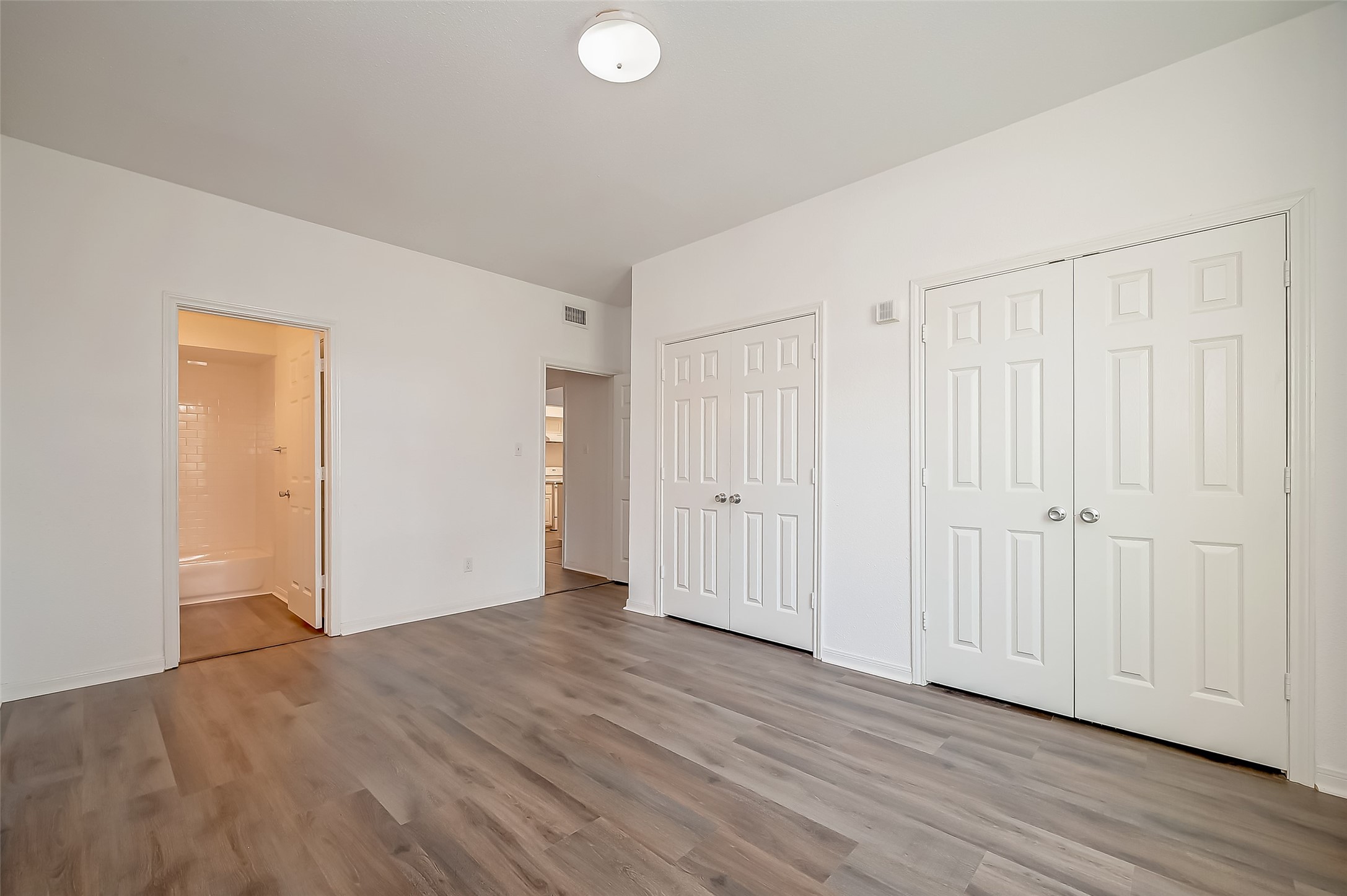 2400 N Braeswood Boulevard 106 Property Photo 19
