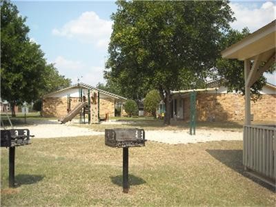 100 Betty Jean Drive Property Photo 4