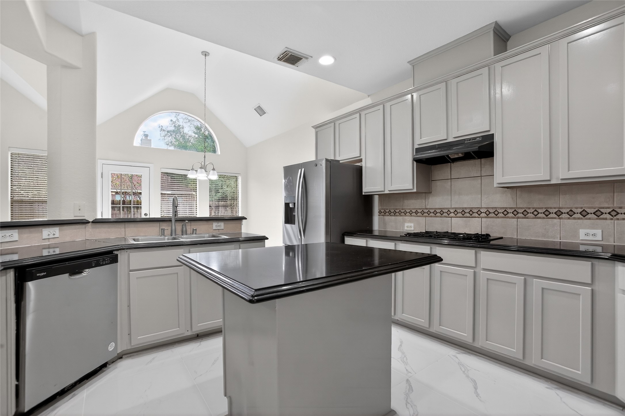3314 Crimson Maple Court Property Photo 26