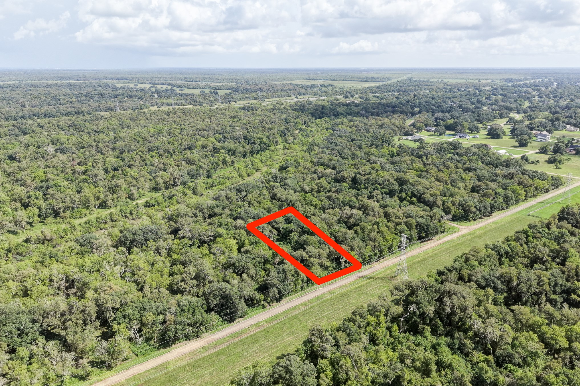248 Middle Bayou Trail Property Photo 4