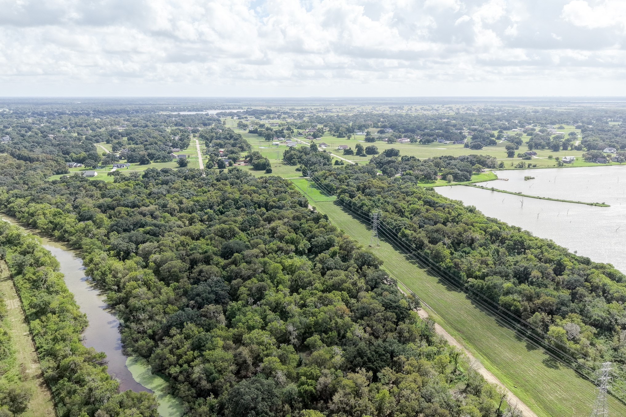 248 Middle Bayou Trail Property Photo 16