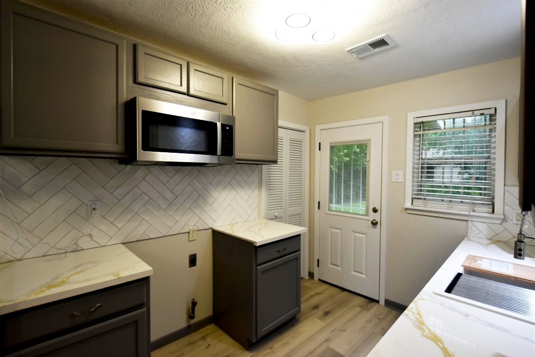 10213 Fairland Drive Property Photo 21