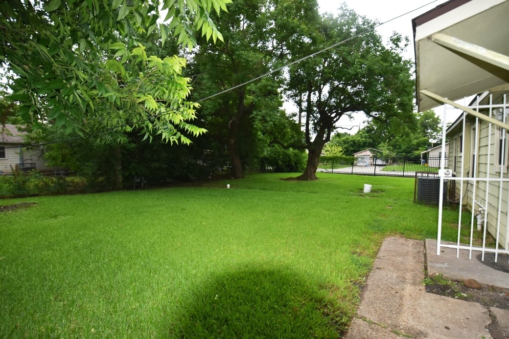 10213 Fairland Drive Property Photo 33