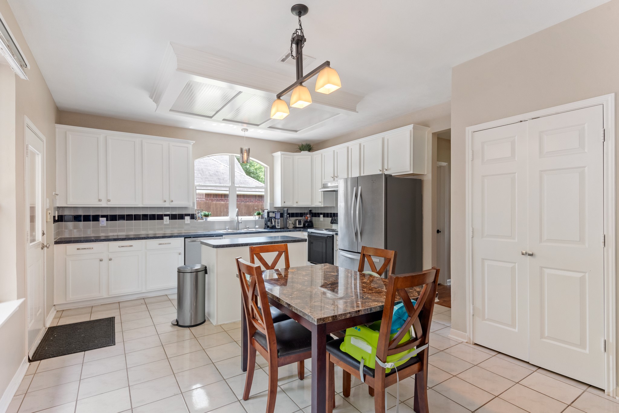 14618 Oxwick Circle Property Photo 7