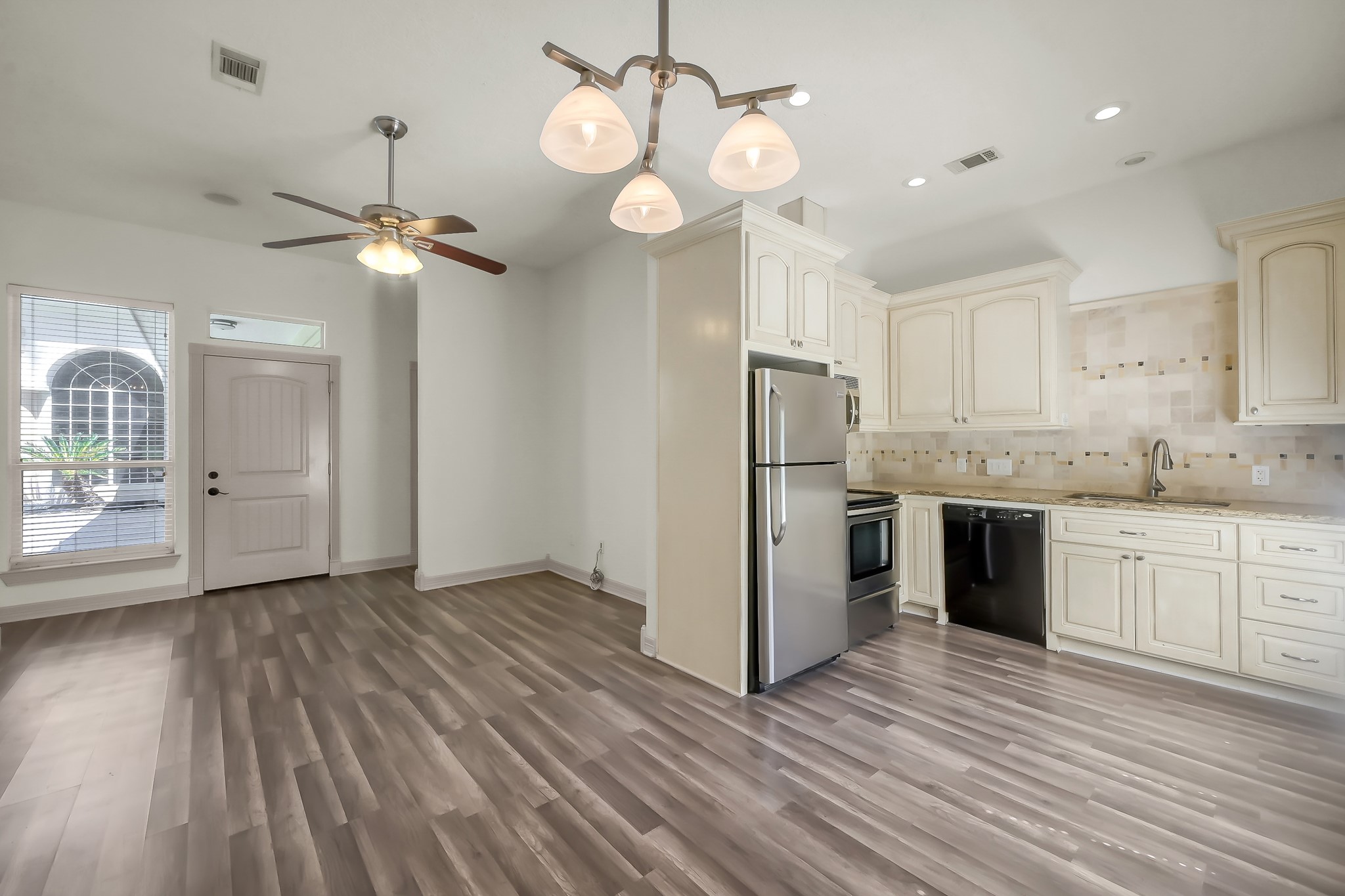 12758 Aries Loop Loop Property Photo 46