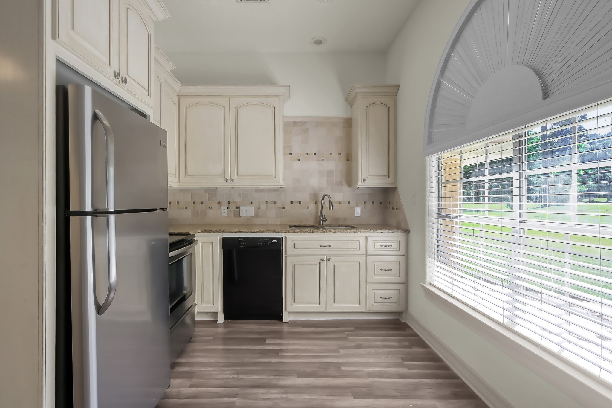 12758 Aries Loop Loop Property Photo 47