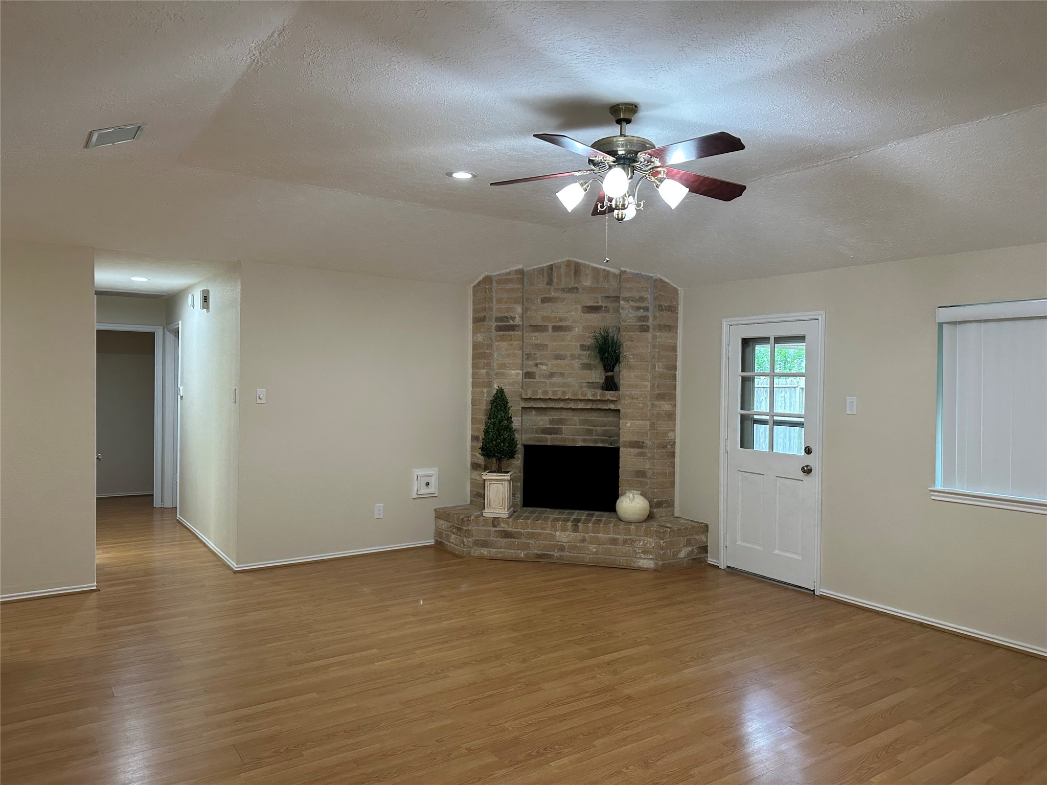 3706 Luton Park Drive Property Photo 15