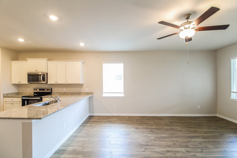 7602 Tipton Meadow Way Property Photo 5
