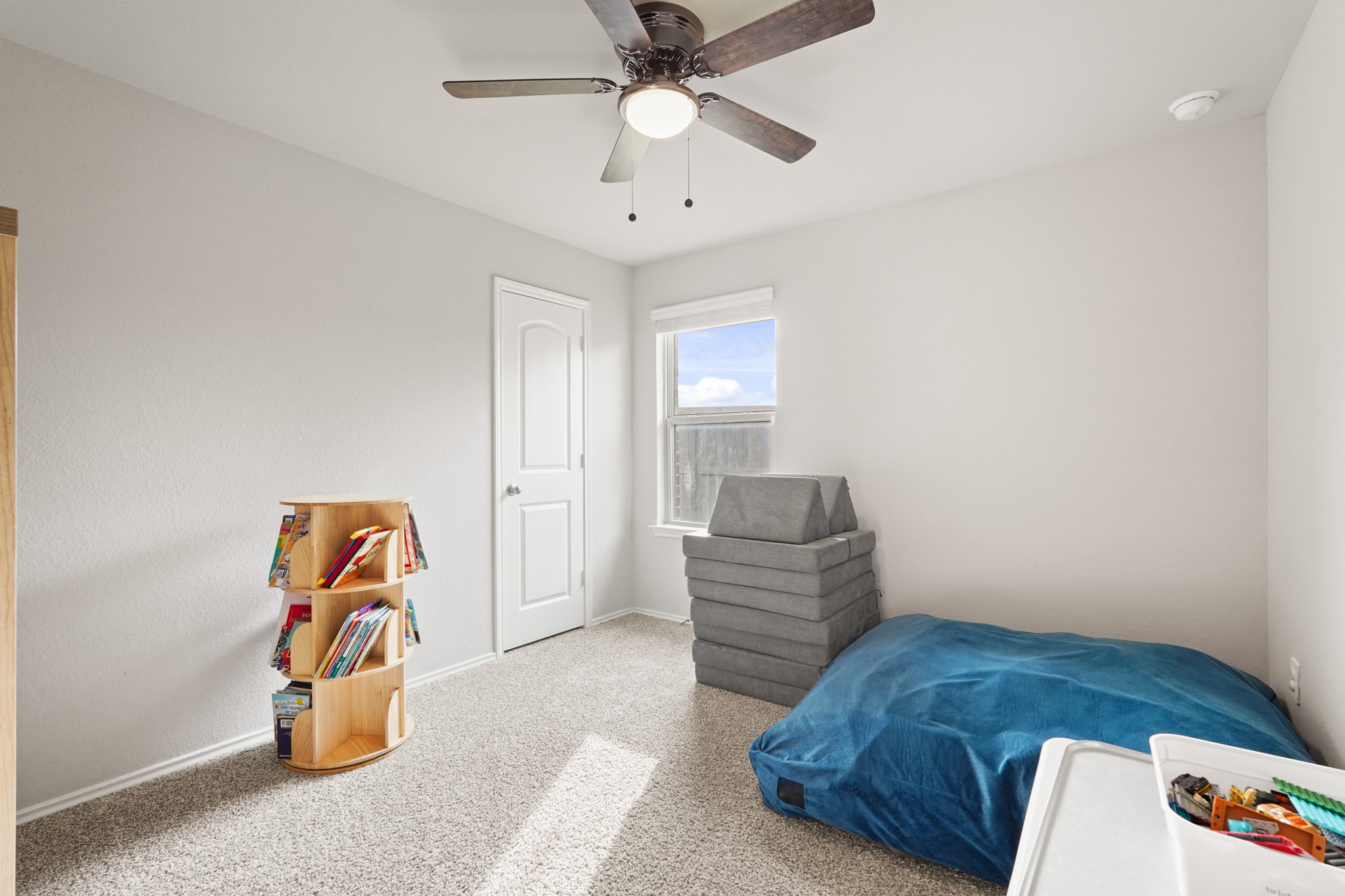 40422 Garden Heights Lane Property Photo 7