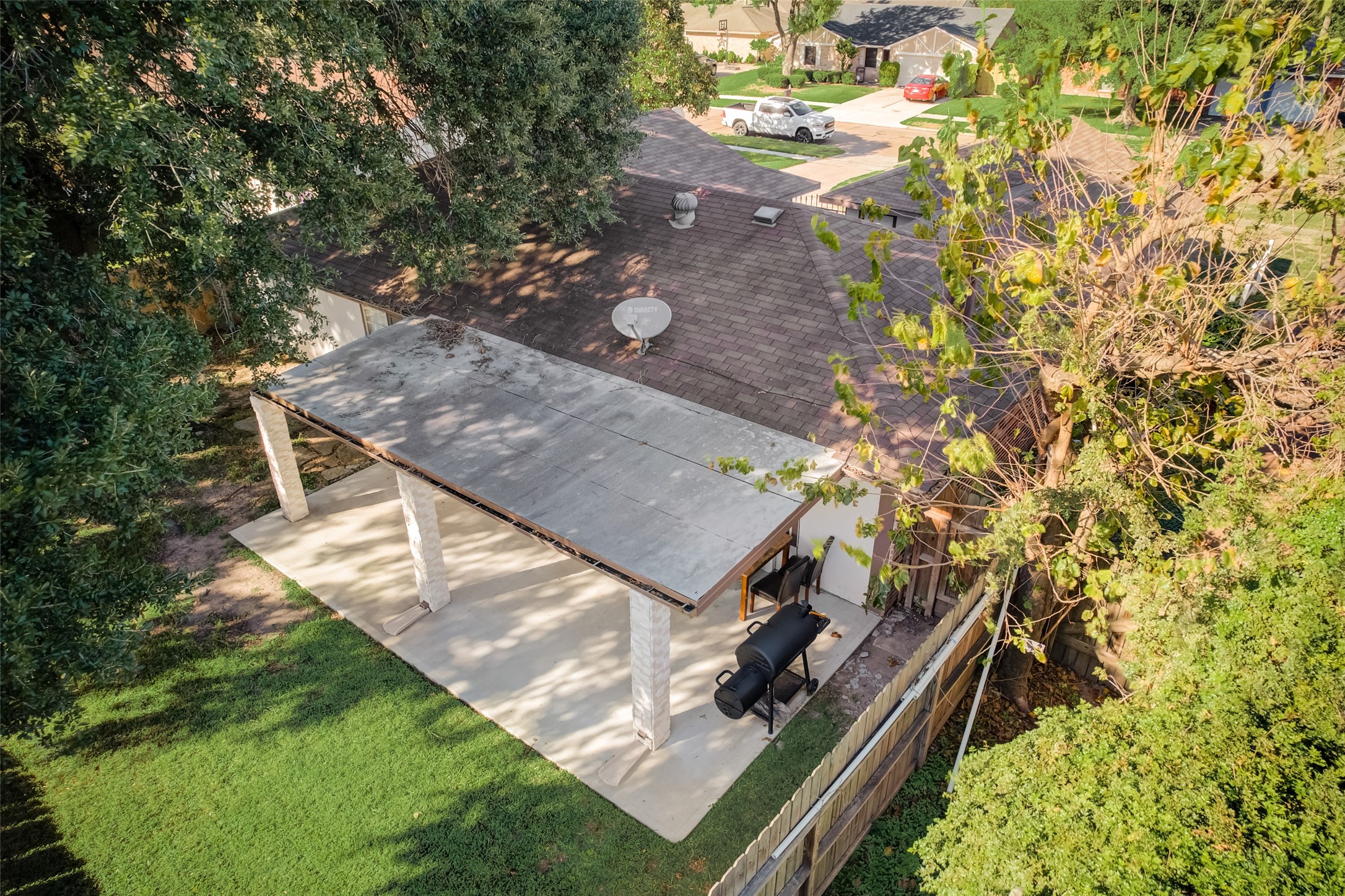 9910 Willmont Road Property Photo 19