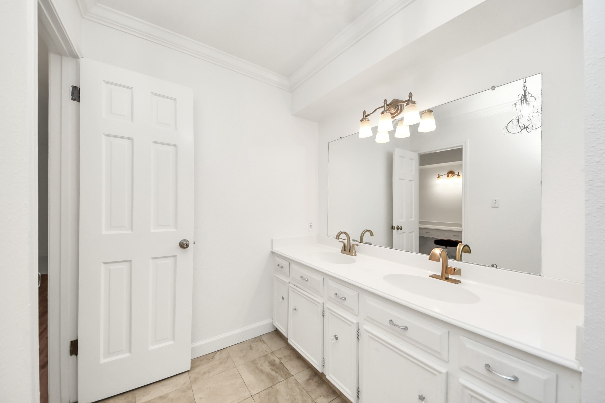 3822 Glenheather Drive Property Photo 19