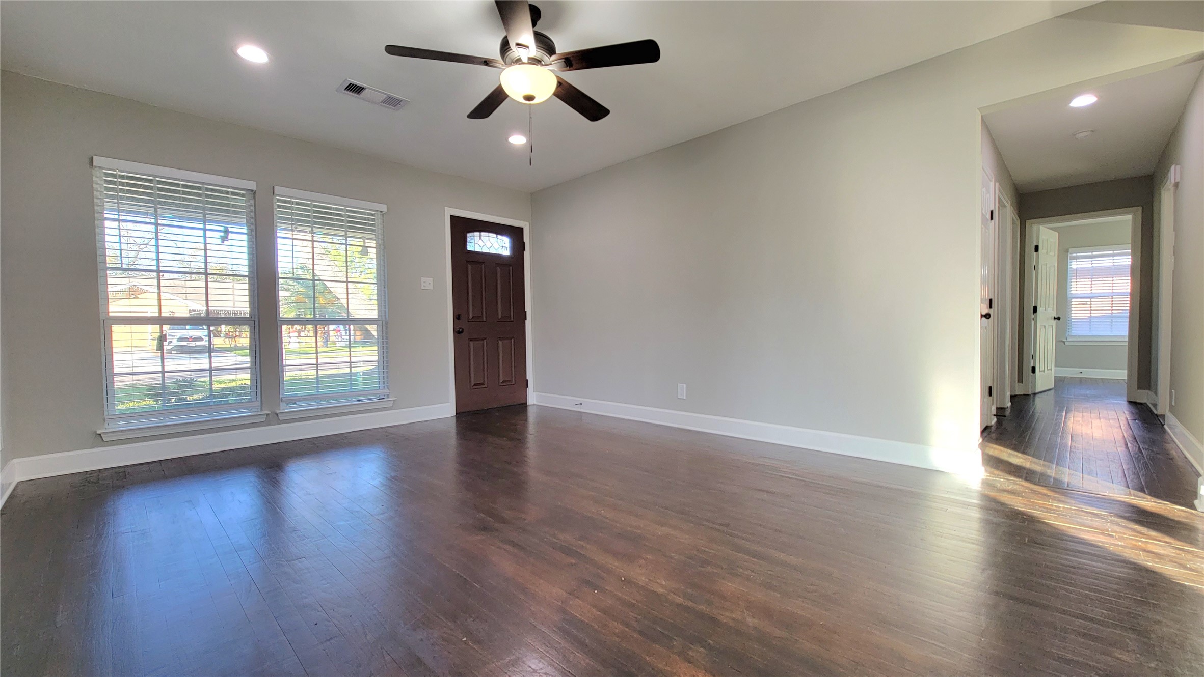 4311 Knotty Oaks Trail Property Photo 2