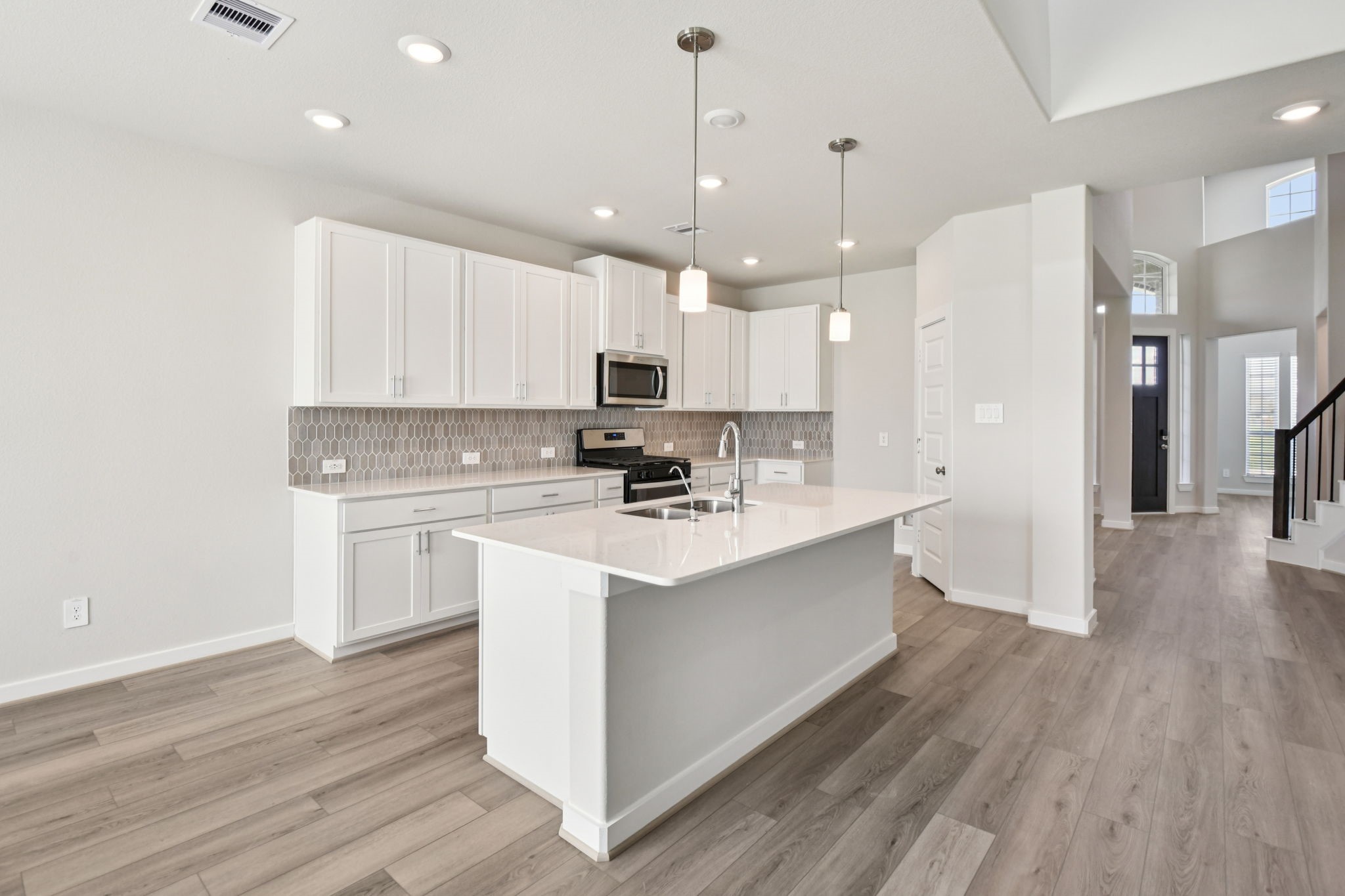 2843 Dark Lantern Lane Property Photo 5