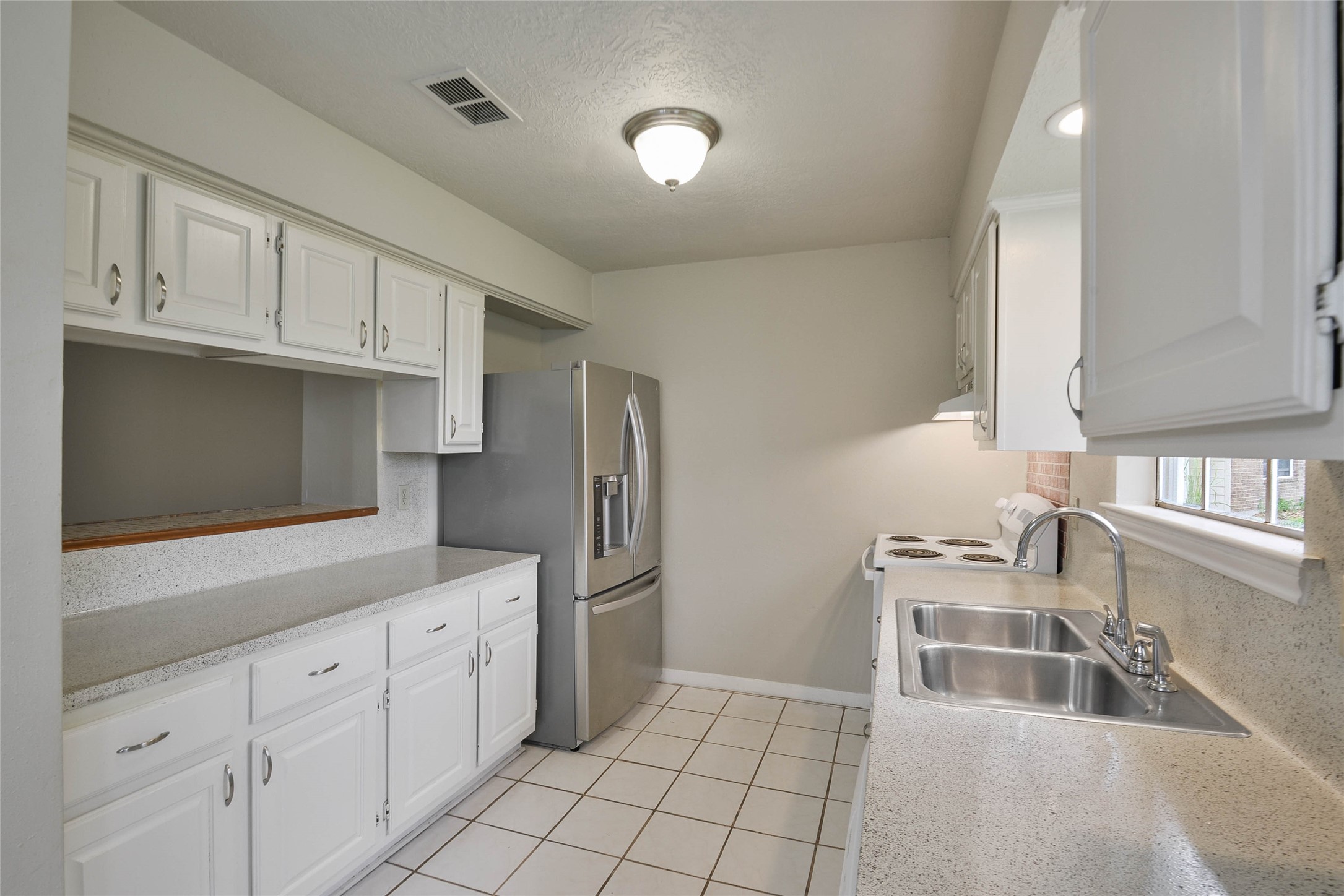 17547 Monsoon Court Property Photo 7