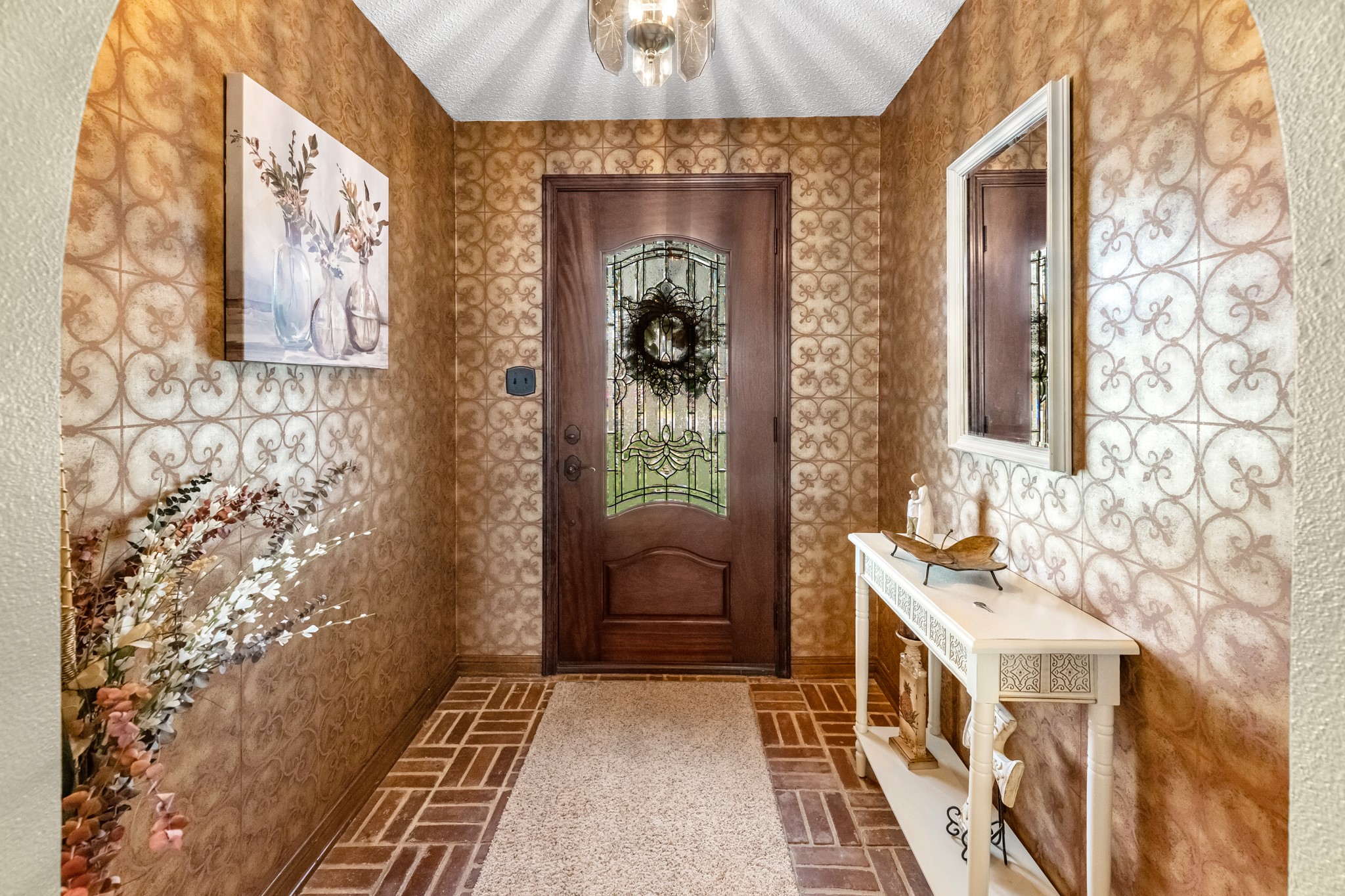 806 Riverside Drive Property Photo 4